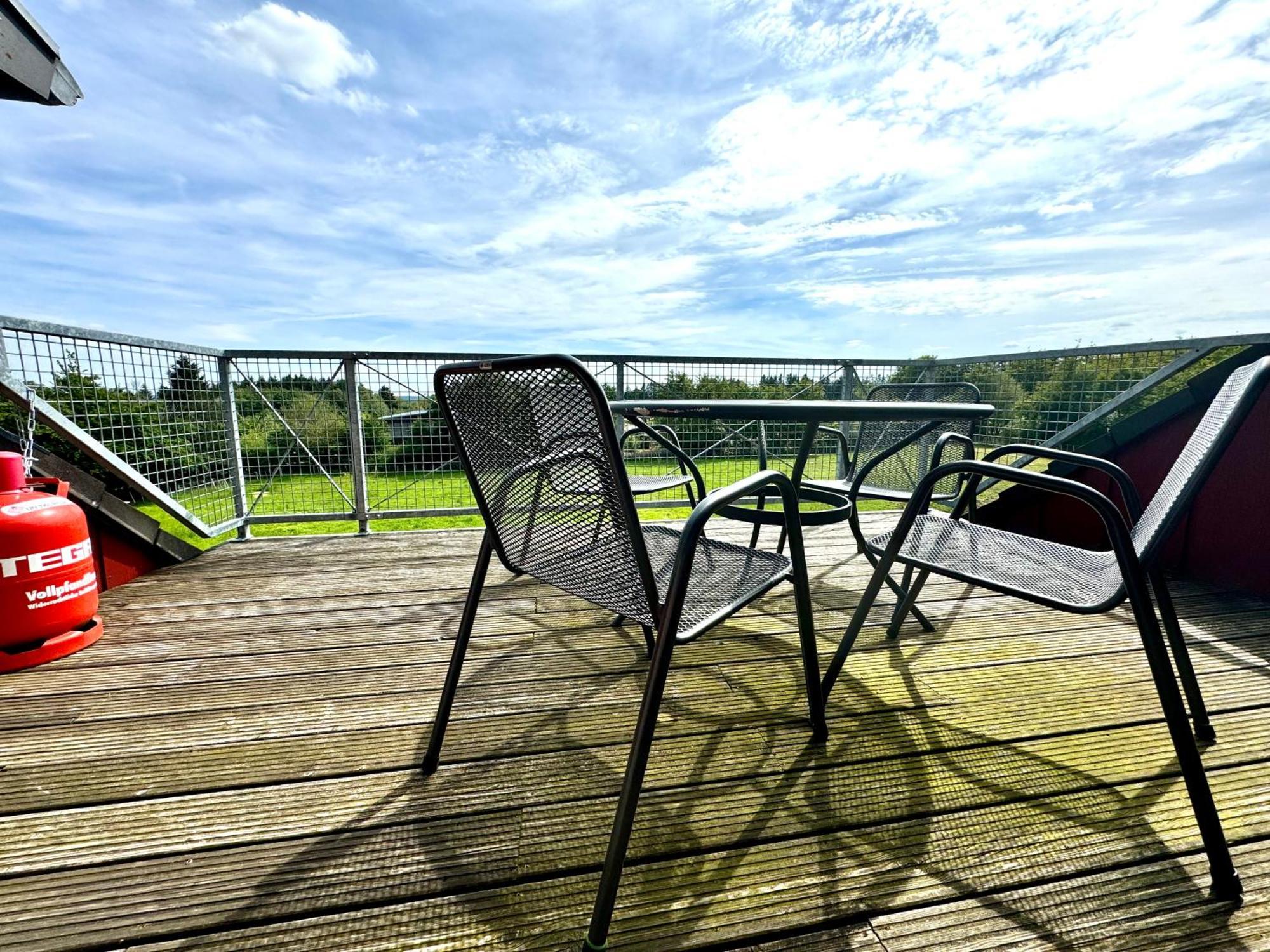Hof Vierzehnender Im Hohen Venn - 70Qm Fachwerk-Studio - Grosses Wohn-Schlafzimmer Mit Dachterrasse Und Kaminofen - Separate Kueche - Perfekt Fuer Paare - Monschau - Eifel - Hunde Willkommen - Islandpferde Exteriör bild