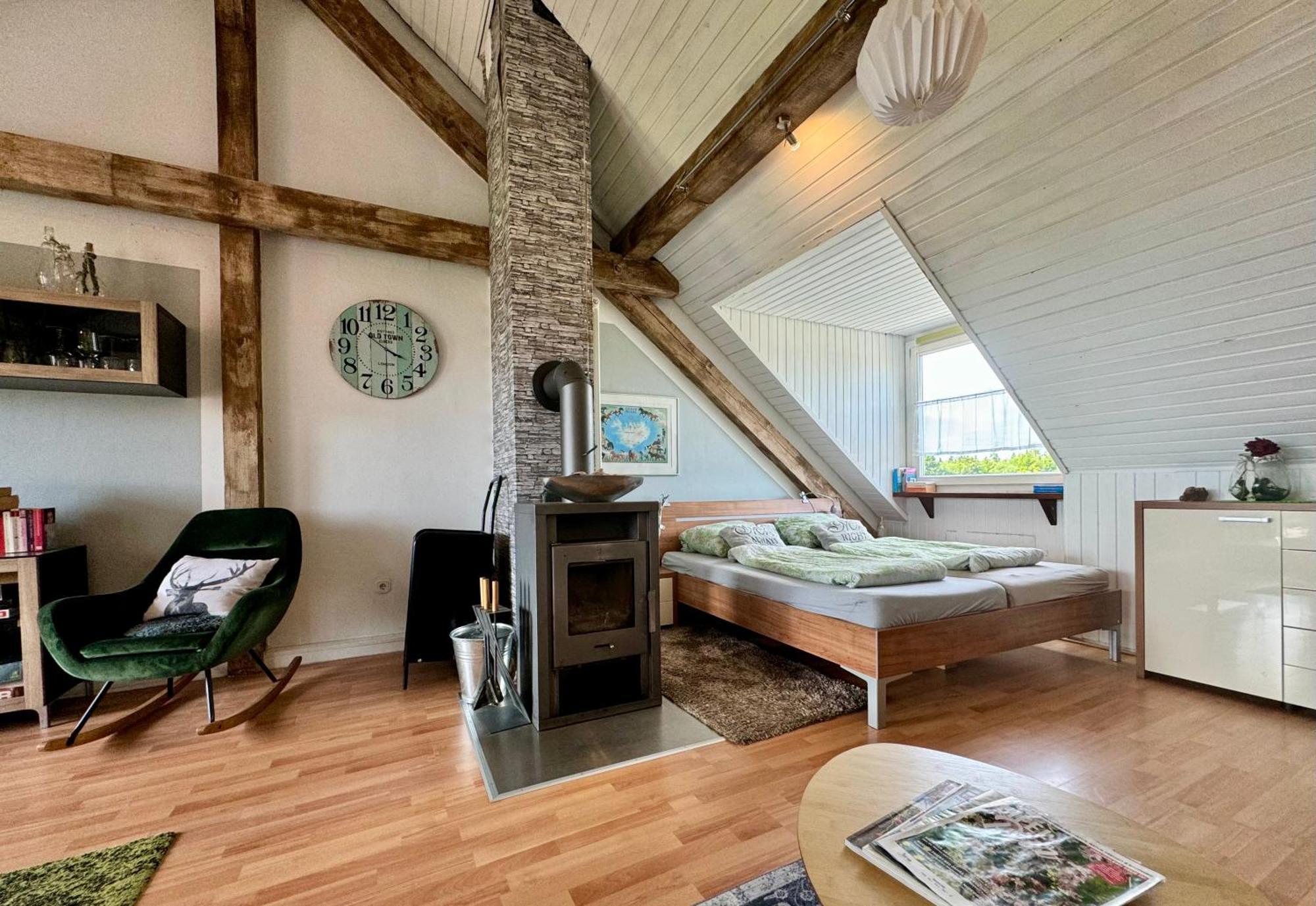 Hof Vierzehnender Im Hohen Venn - 70Qm Fachwerk-Studio - Grosses Wohn-Schlafzimmer Mit Dachterrasse Und Kaminofen - Separate Kueche - Perfekt Fuer Paare - Monschau - Eifel - Hunde Willkommen - Islandpferde Exteriör bild
